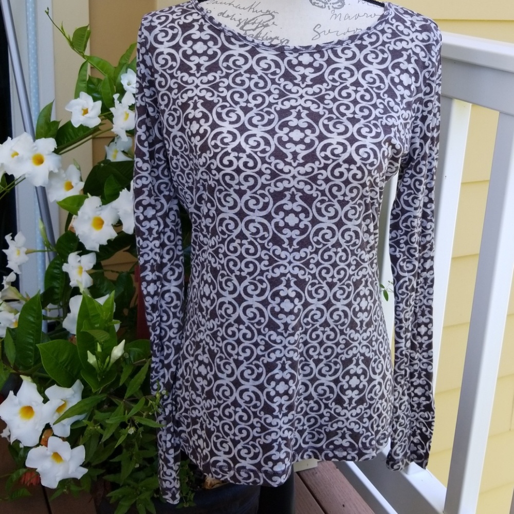 Ladies Top - XL